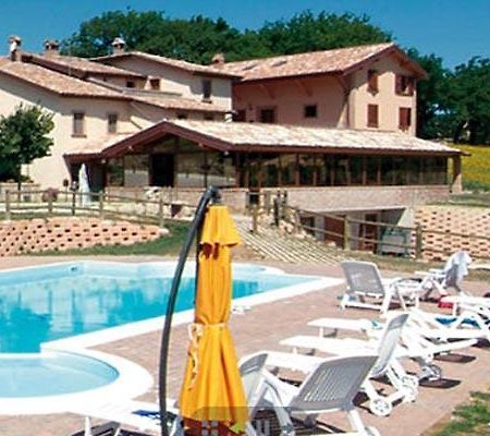 Il Vecchio Gelso Villa Фабриано Екстериор снимка
